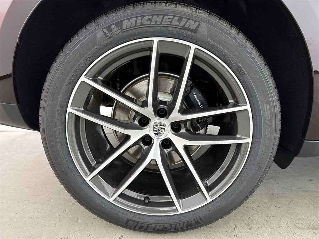 2026 Porsche Macan AWD