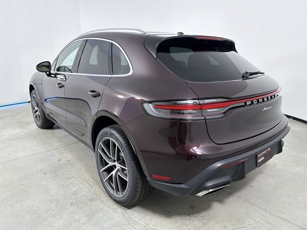 2026 Porsche Macan AWD