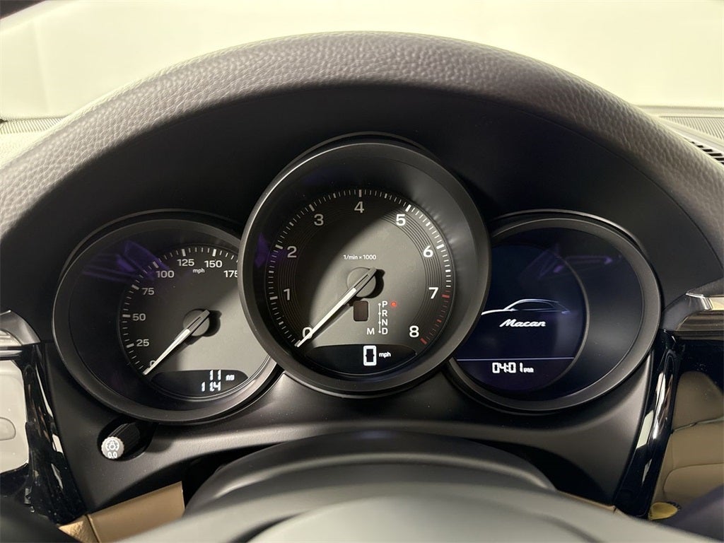 2026 Porsche Macan AWD