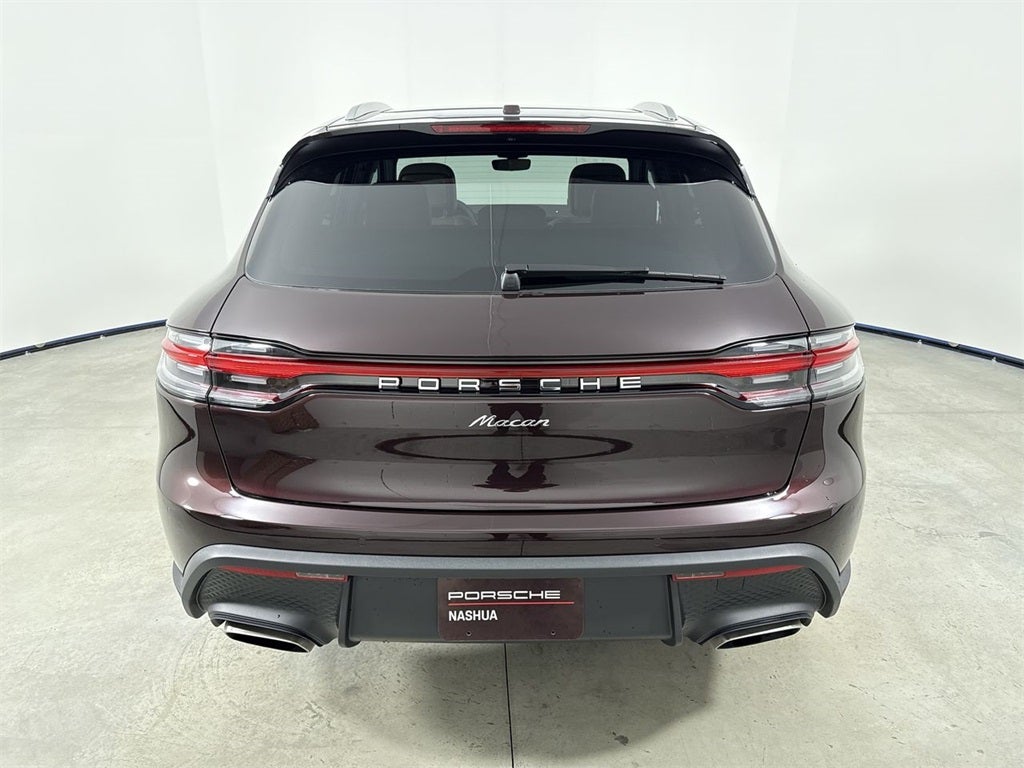 2026 Porsche Macan AWD