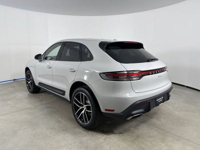 2026 Porsche Macan Macan