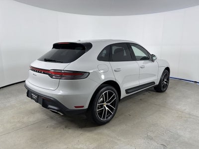 2026 Porsche Macan Macan