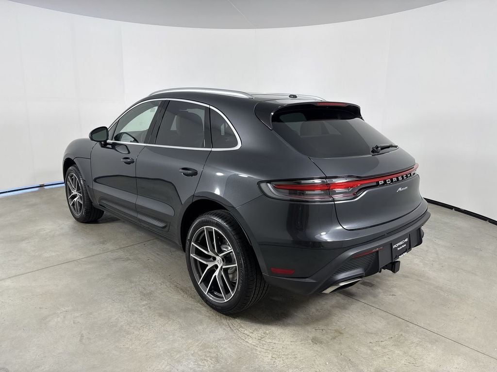 2026 Porsche Macan AWD
