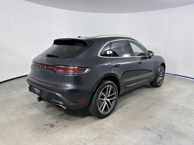 2026 Porsche Macan AWD