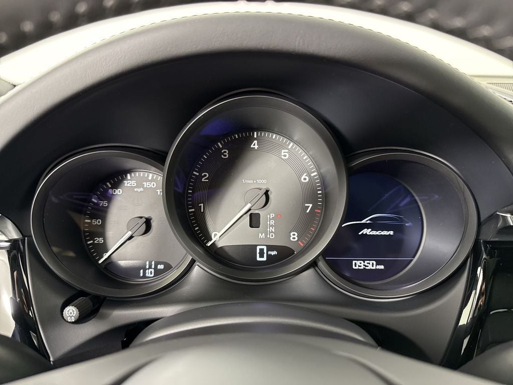 2026 Porsche Macan Macan