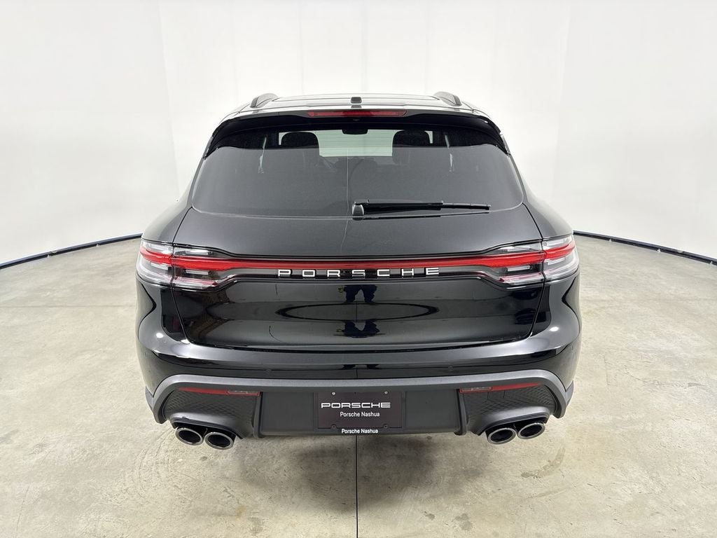 2026 Porsche Macan Macan