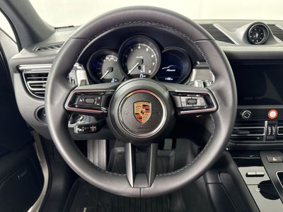 2026 Porsche Macan AWD