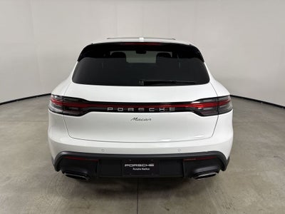 2026 Porsche Macan AWD