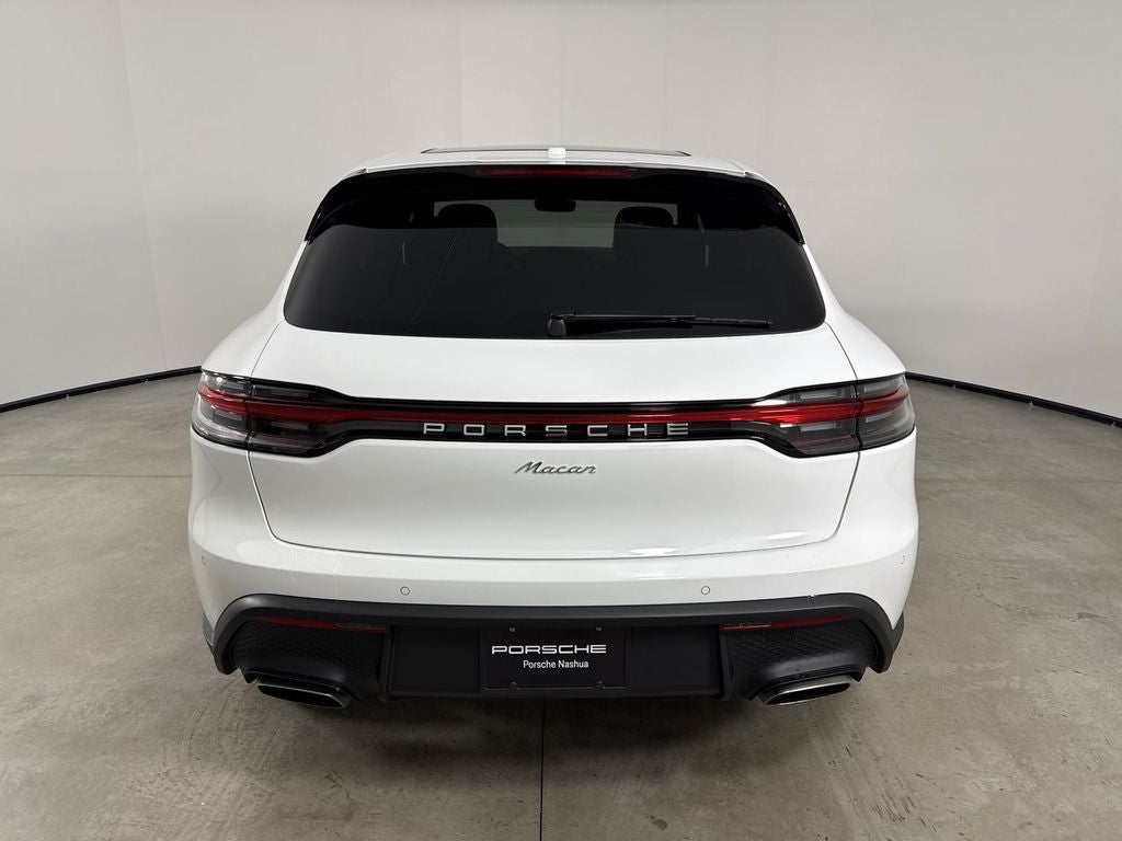 2026 Porsche Macan AWD