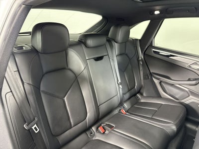 2020 Porsche Macan AWD