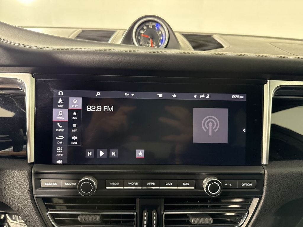 2020 Porsche Macan AWD