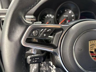 2020 Porsche Macan AWD