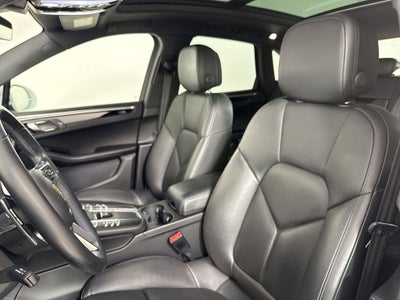 2020 Porsche Macan AWD