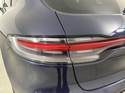 2022 Porsche Macan AWD