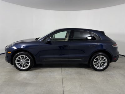 2022 Porsche Macan AWD