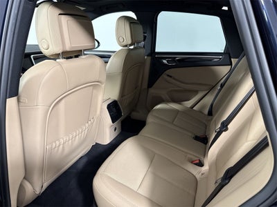 2022 Porsche Macan AWD