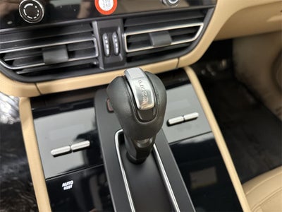 2022 Porsche Macan AWD
