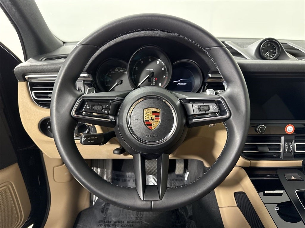 2022 Porsche Macan AWD