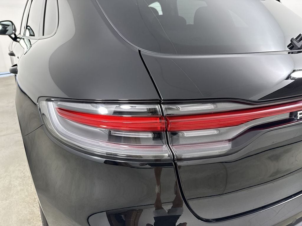 2024 Porsche Macan T