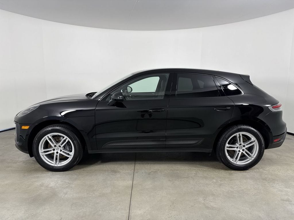 2024 Porsche Macan T