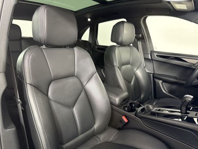 2024 Porsche Macan T