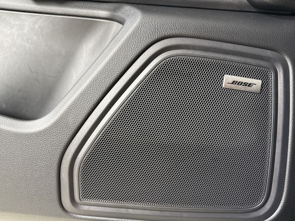 2024 Porsche Macan T