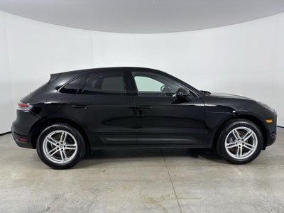 2024 Porsche Macan T
