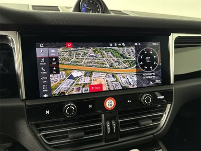 2025 Porsche Macan AWD