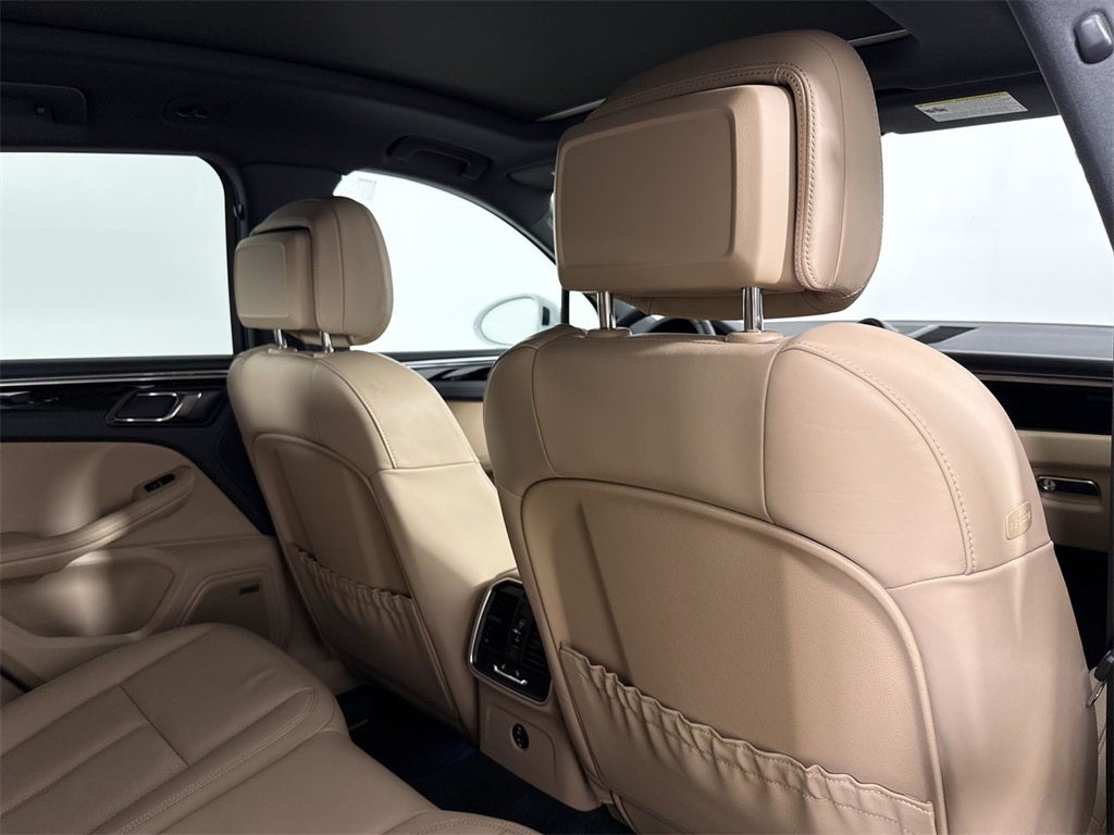 2025 Porsche Macan Macan