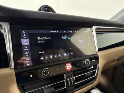 2025 Porsche Macan Macan