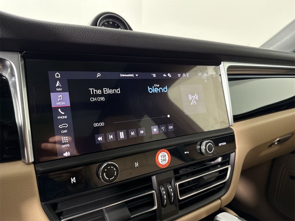 2025 Porsche Macan Macan