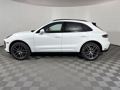 2025 Porsche Macan AWD