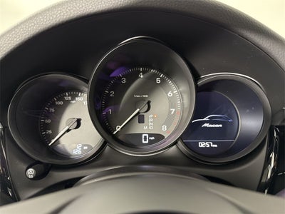 2025 Porsche Macan AWD
