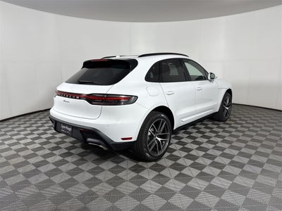 2025 Porsche Macan AWD