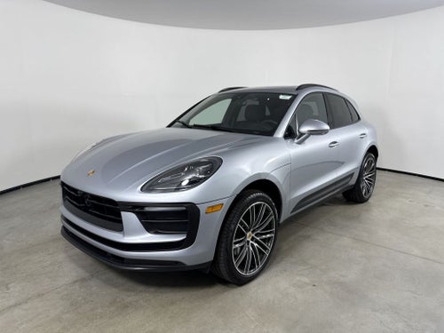 2026 Porsche Macan AWD