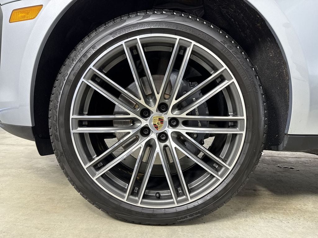 2026 Porsche Macan AWD