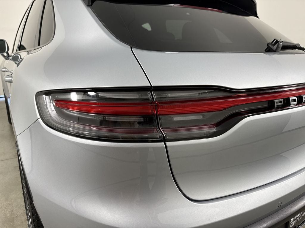 2026 Porsche Macan AWD
