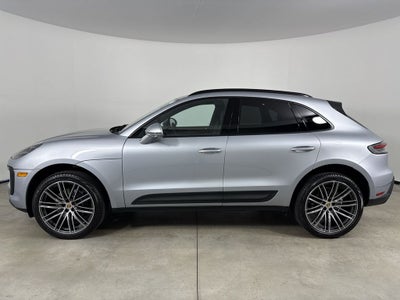 2026 Porsche Macan AWD