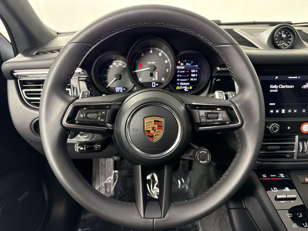 2026 Porsche Macan AWD