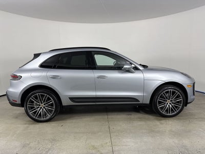2026 Porsche Macan AWD