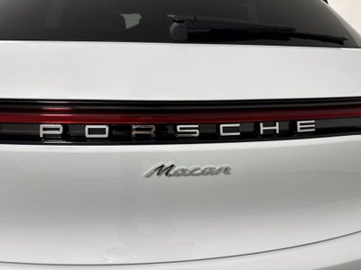2026 Porsche Macan Macan