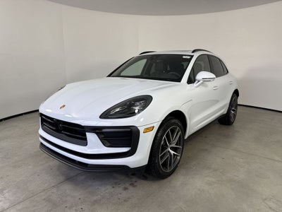 2026 Porsche Macan Macan