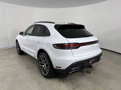 2026 Porsche Macan Macan