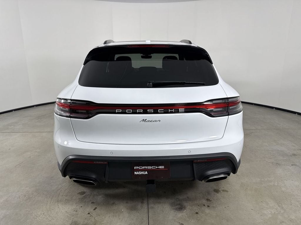 2026 Porsche Macan Macan