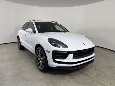 2026 Porsche Macan Macan