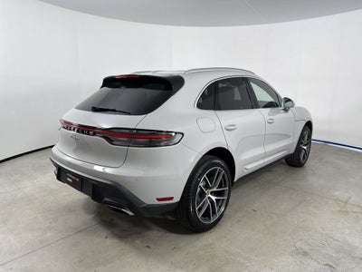 2026 Porsche Macan Macan