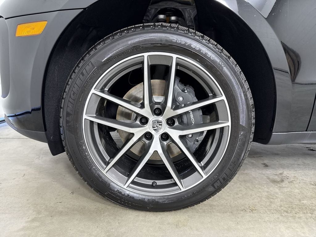 2026 Porsche Macan AWD