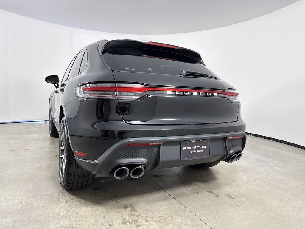 2026 Porsche Macan AWD