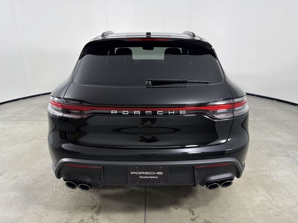 2026 Porsche Macan AWD