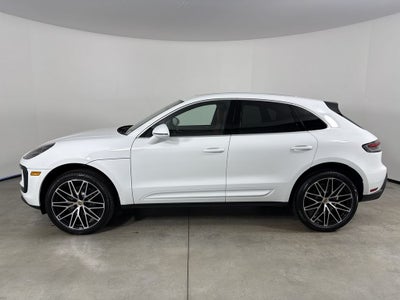 2026 Porsche Macan AWD
